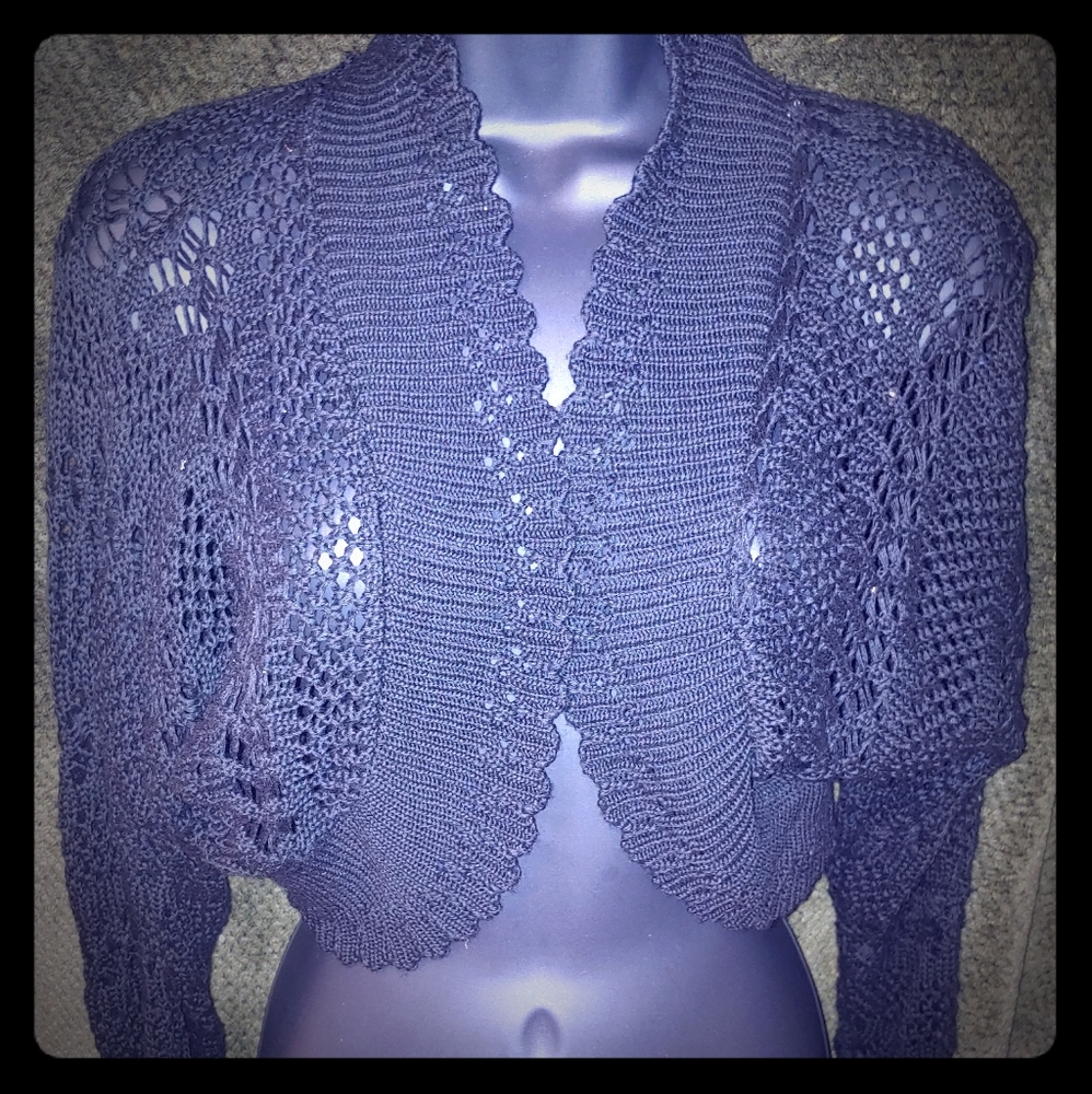 Short cardigan